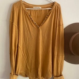 Mustard color thermal